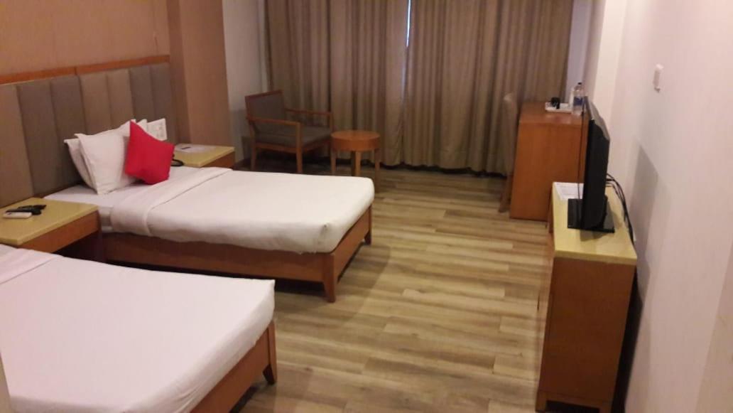 Hotel Supreme Visakhapatnam Exterior photo